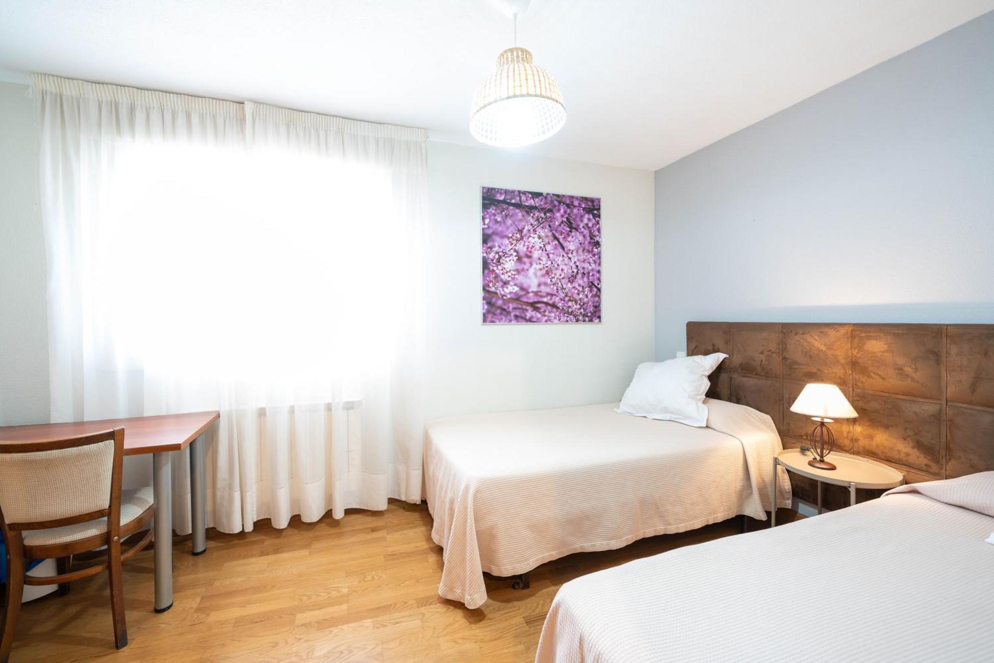 Apartamentos Go- Chalet Calera, Parking Gratuito Arroyo de la Encomienda Eksteriør bilde