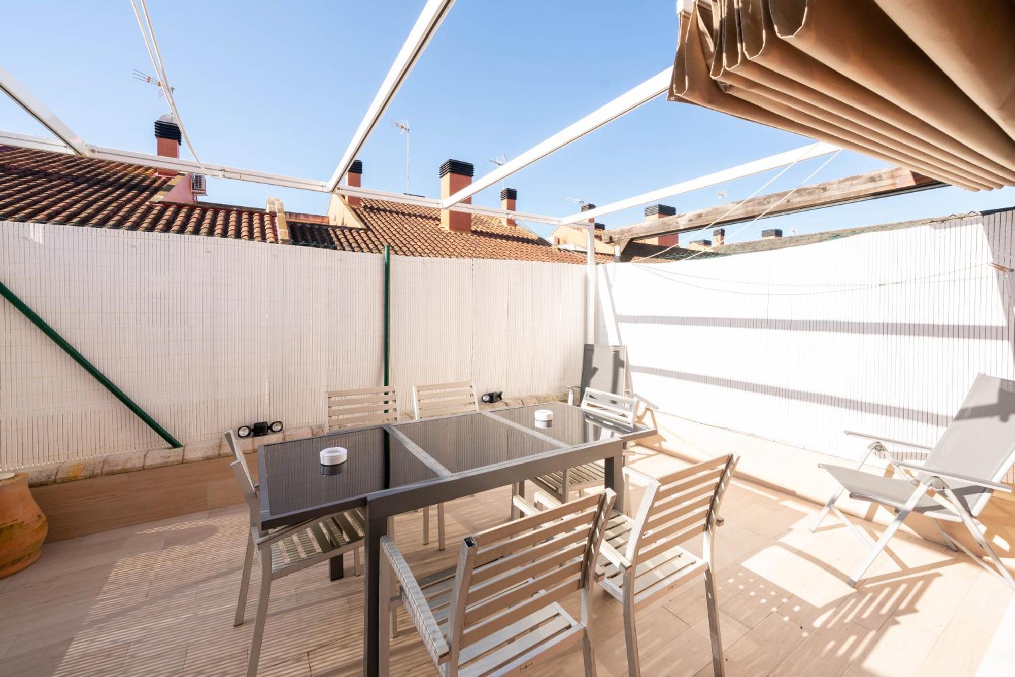 Apartamentos Go- Chalet Calera, Parking Gratuito Arroyo de la Encomienda Eksteriør bilde